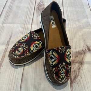 Myra Womens western loafers size 9
